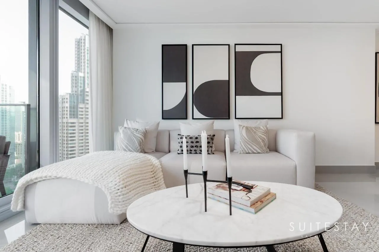 Apartment Fountain And Burj Khalifa Facing Exclusive Suite Dubai United Arab Emirates