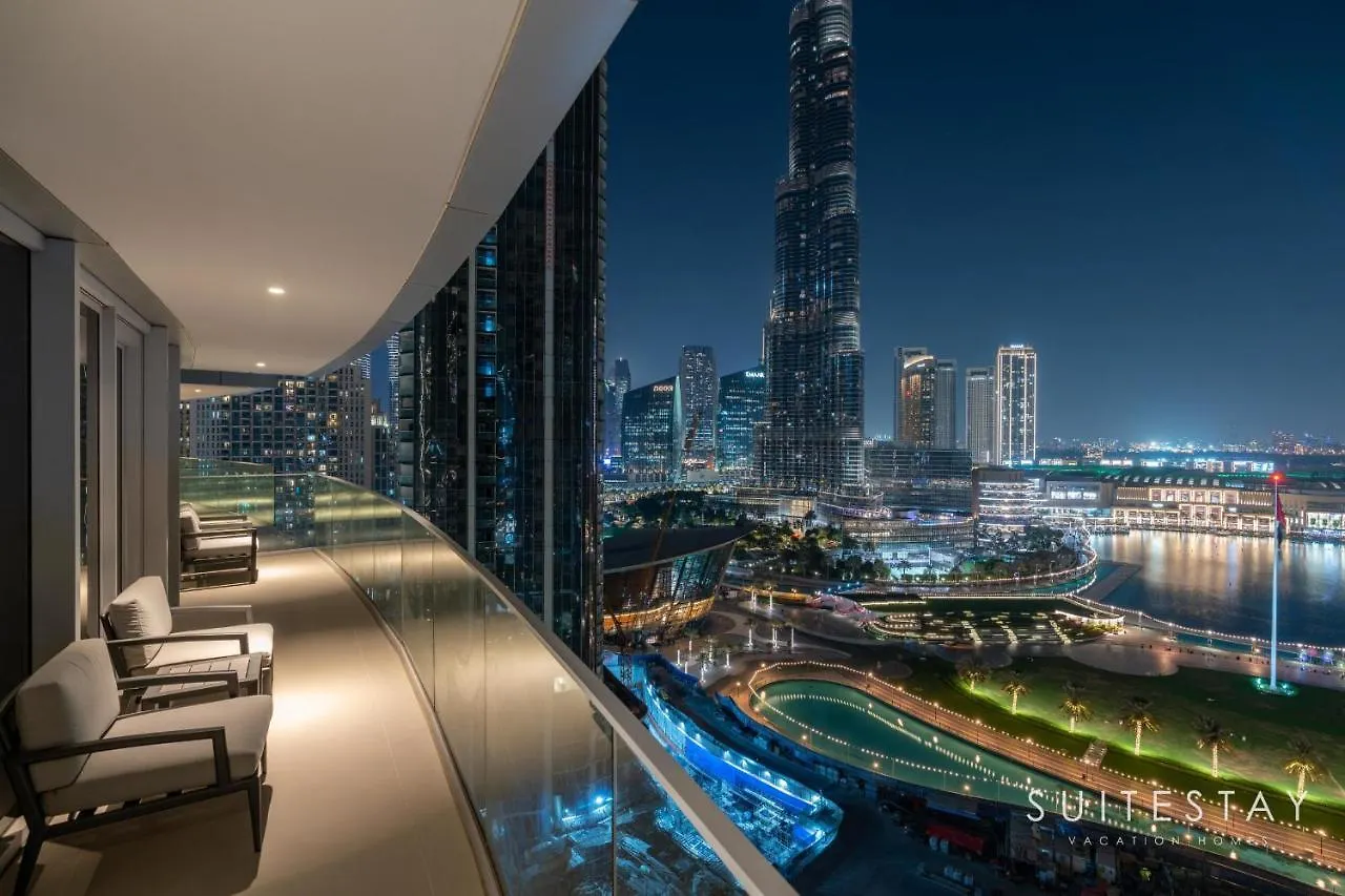 Apartment Fountain And Burj Khalifa Facing Exclusive Suite Dubai United Arab Emirates